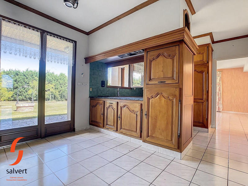 Maison - 235 m² - 7 pièces