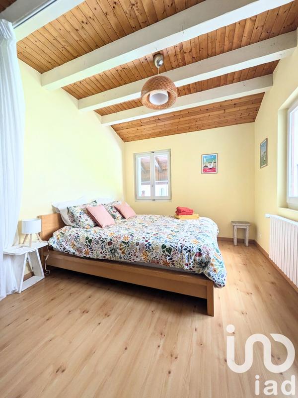 Maison de village - 271 m² - 8 pièces