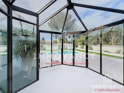 Villa - 277 m² - 6 pièces