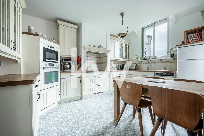 Maison - 175 m² - 7 pièces