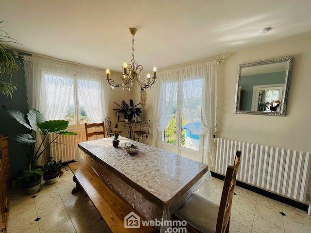 Maison - 107 m² - 4 pièces