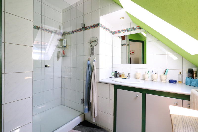 Maison - 200 m² - 6 pièces