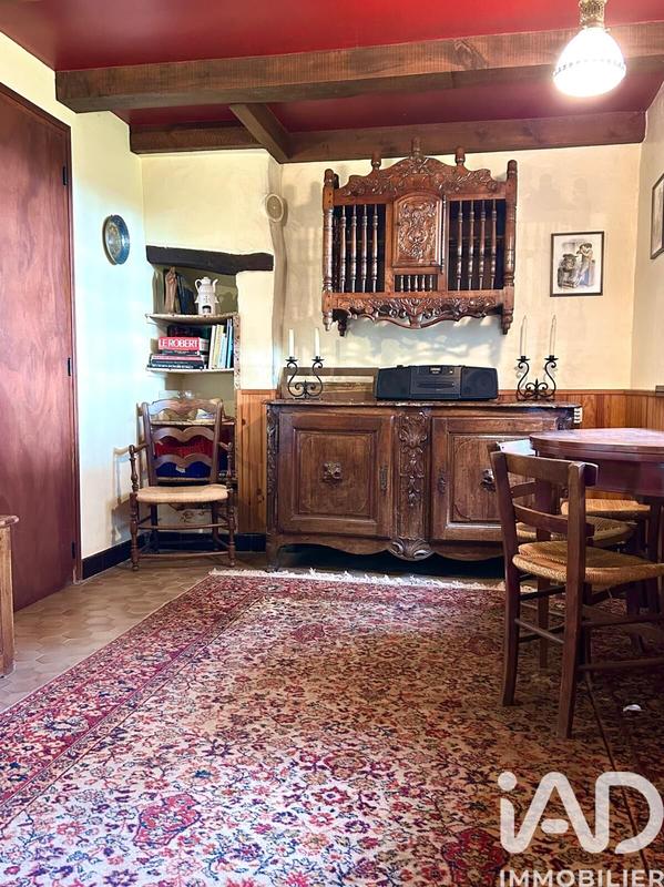 Maison - 141 m² - 7 pièces