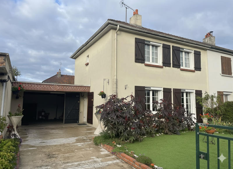 Maison - 83 m² - 4 pièces