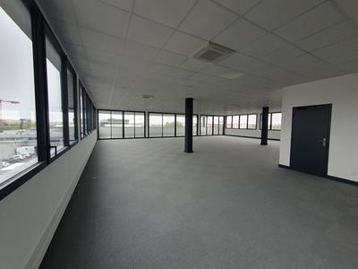 Bureau - 580 m²