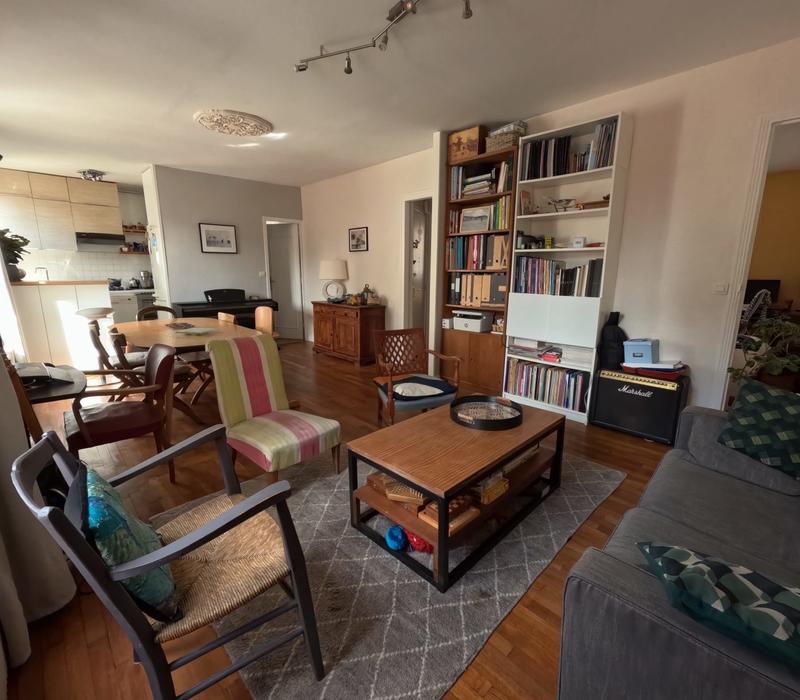 Appartement - 64 m² - 3 pièces