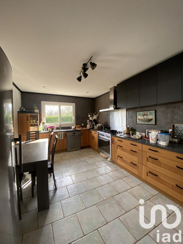 Maison - 167 m² - 5 pièces