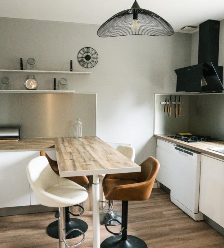 Maison - 200 m² - 10 pièces