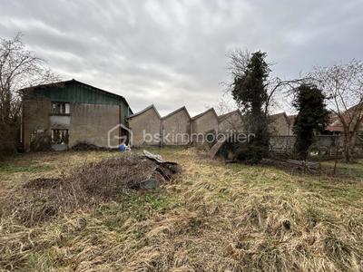 Local commercial - 1 876 m² - 1 pièce