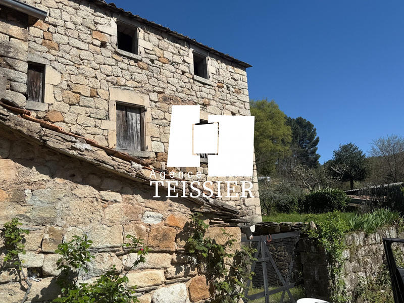 Maison - 60 m² - 3 pièces