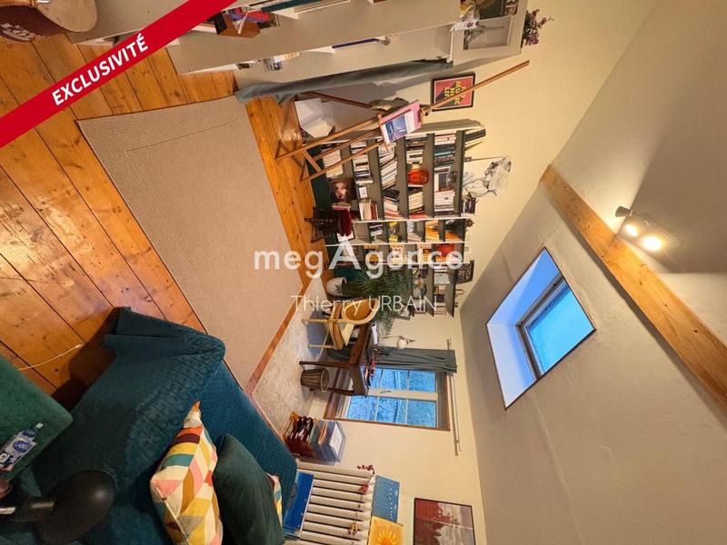 Propriété - 200 m² - 5 pièces