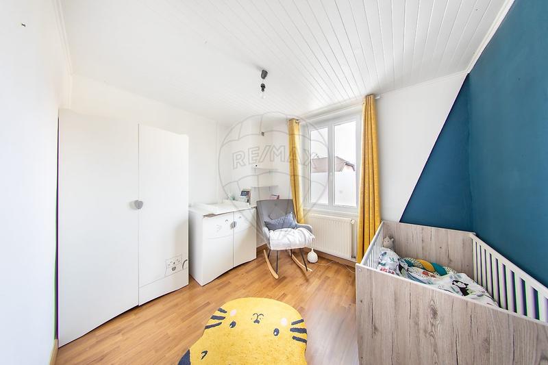 Maison - 154 m² - 7 pièces