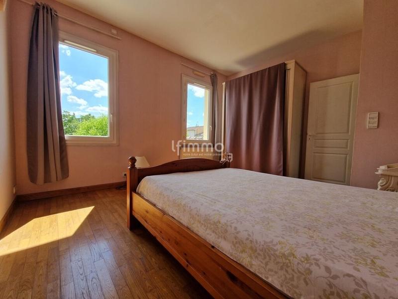 Maison - 194 m² - 7 pièces