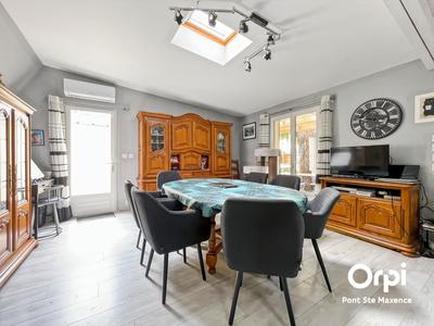 Maison - 169 m² - 7 pièces