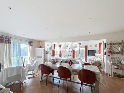 Maison - 157 m² - 5 pièces