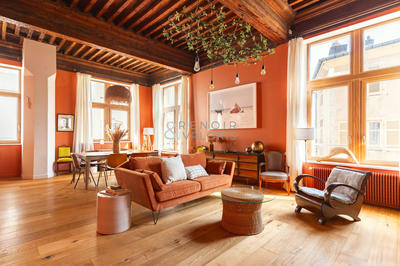 Appartement - 173 m² - 6 pièces