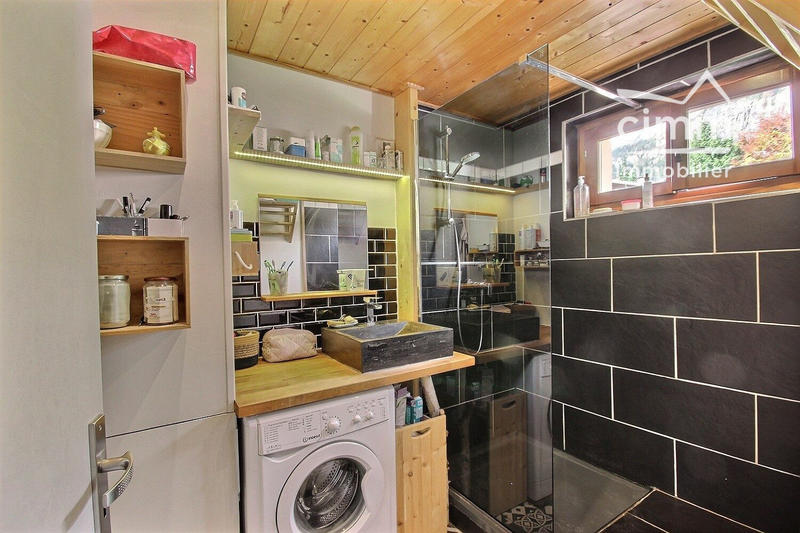 Appartement - 83 m² - 4 pièces