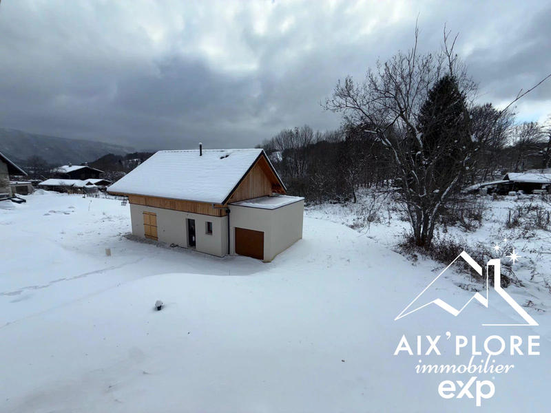 Maison - 98 m² - 4 pièces