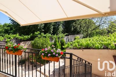 Maison - 167 m² - 8 pièces