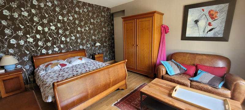 Maison - 162 m² - 8 pièces