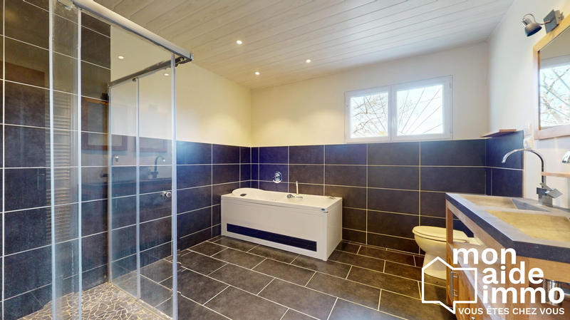 Maison - 122 m² - 5 pièces