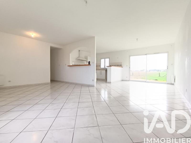 Maison - 90 m² - 4 pièces