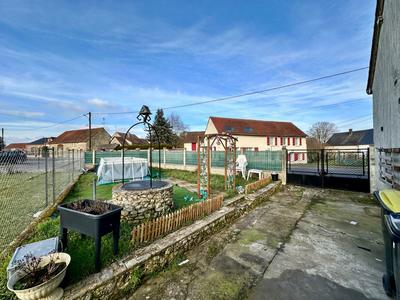 Maison - 196 m² - 6 pièces