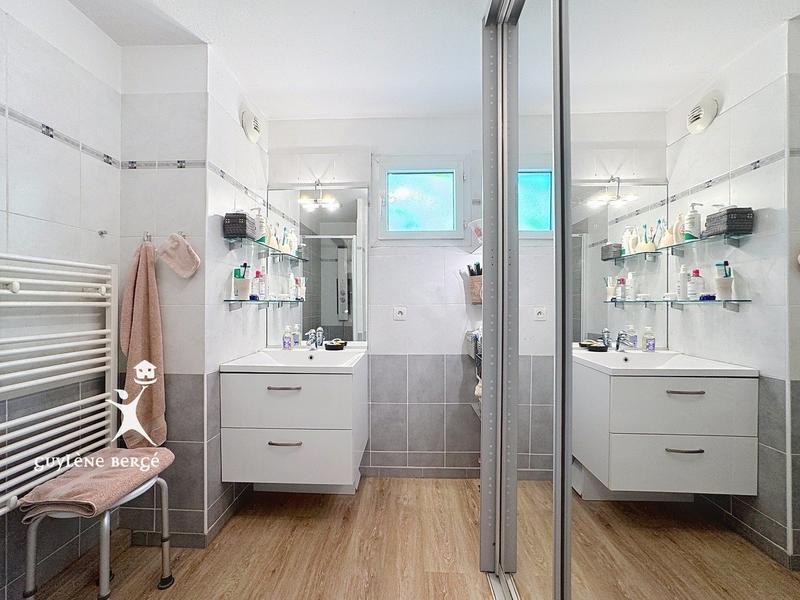 Appartement - 67 m² - 3 pièces