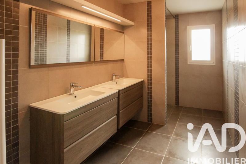 Maison - 83 m² - 4 pièces