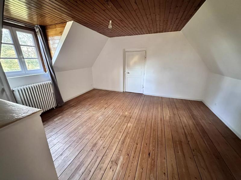 Propriété - 157 m² - 6 pièces