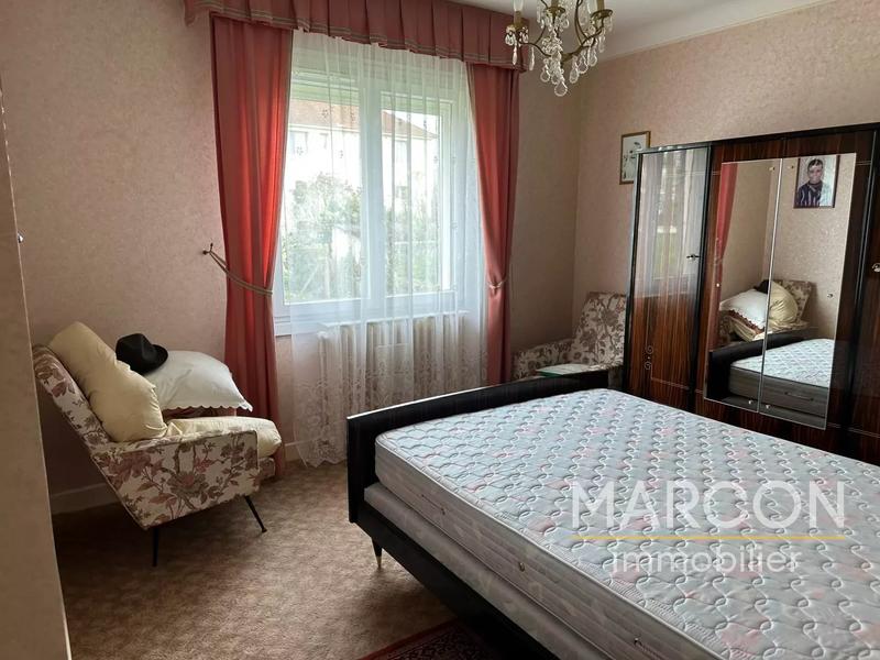 Maison de ville - 110 m² - 7 pièces