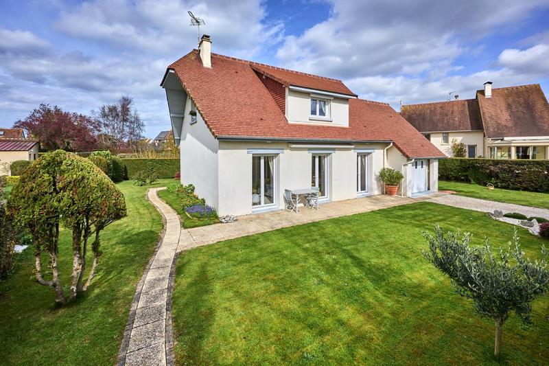 Pavillon - 102 m² - 5 pièces