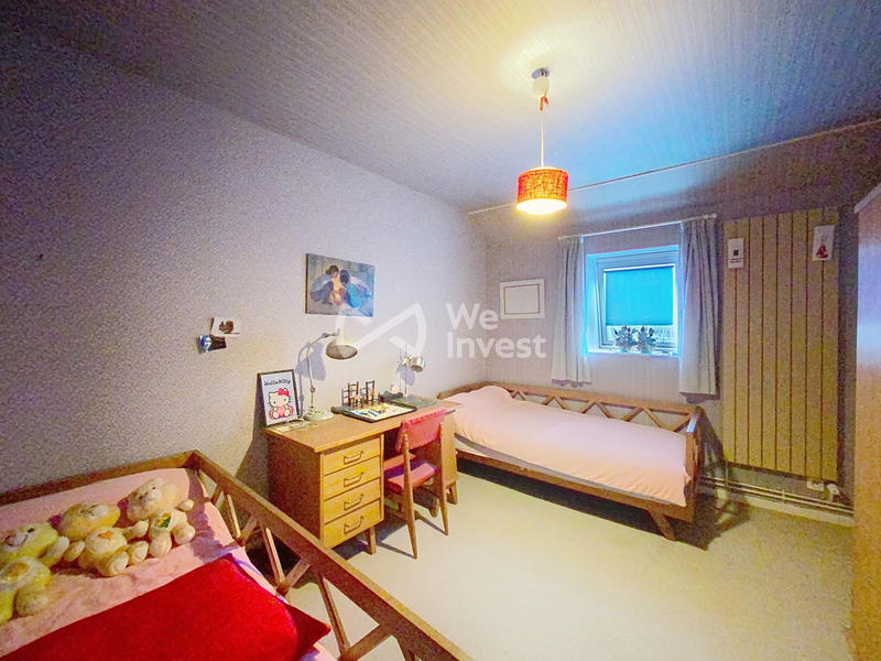 Maison - 184 m² - 7 pièces