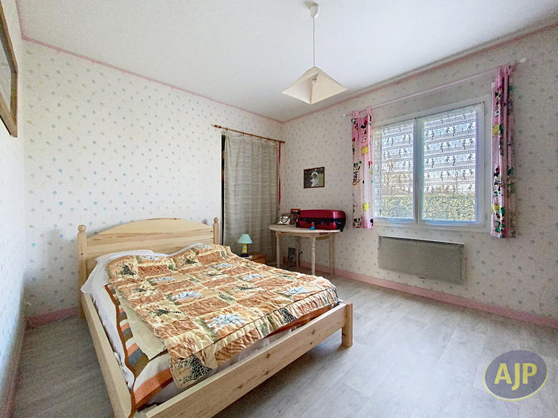 Maison - 137 m² - 5 pièces