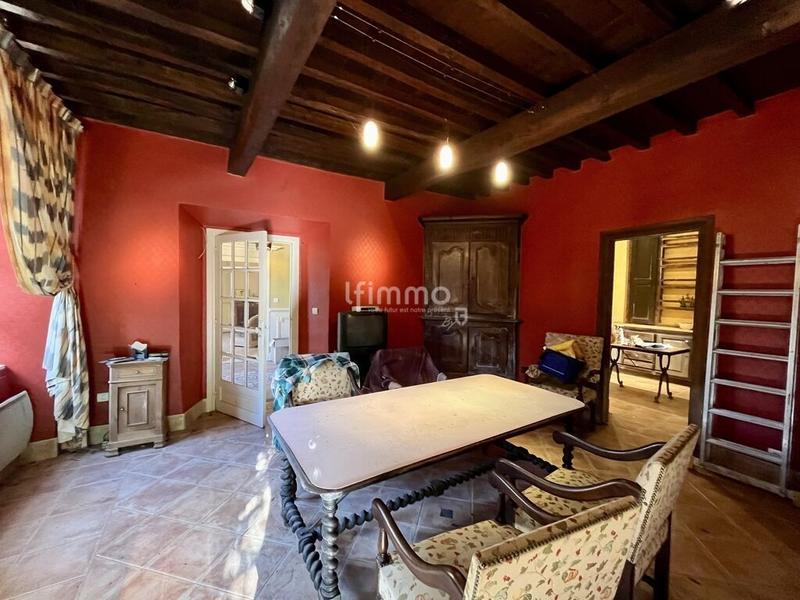 Maison - 180 m² - 6 pièces