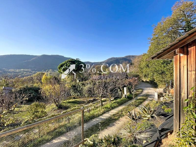 Maison - 111 m² - 4 pièces