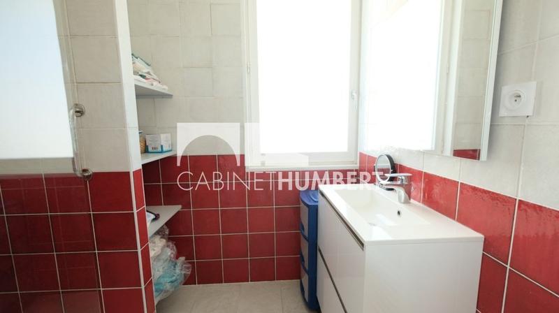 Appartement - 81 m² - 3 pièces