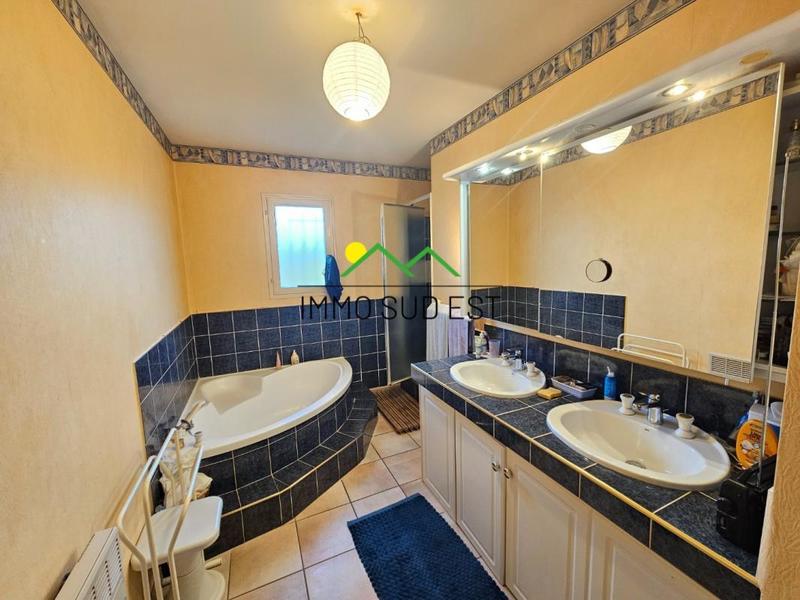 Maison - 173 m² - 8 pièces