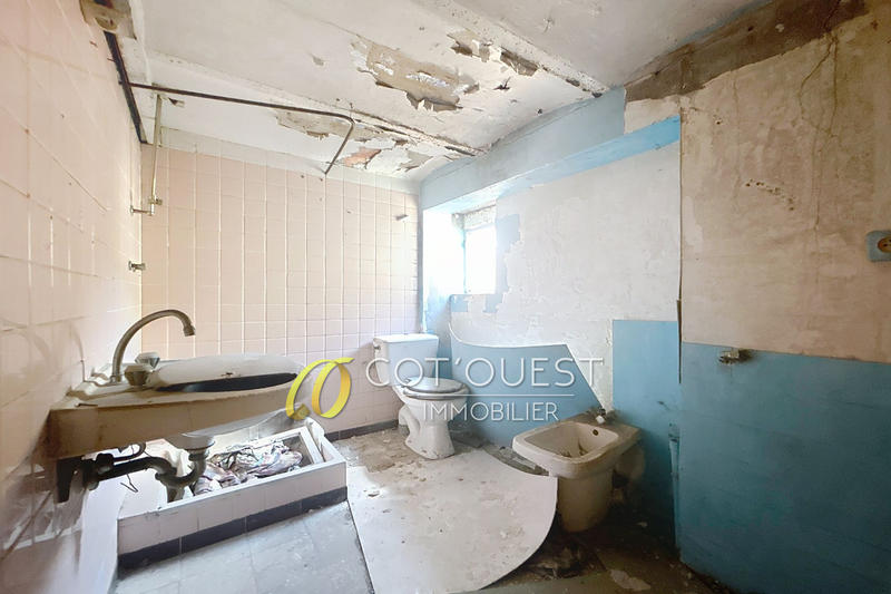 Immeuble - 142 m² - 6 pièces