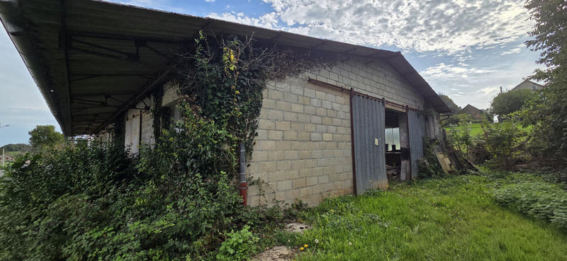 Maison - 373 m² - 1 pièce