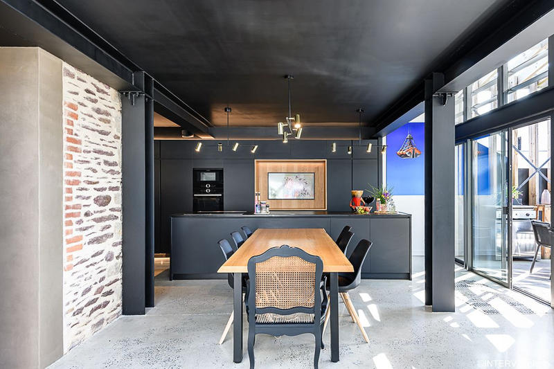 Maison d'architecte - 250 m² - 6 pièces