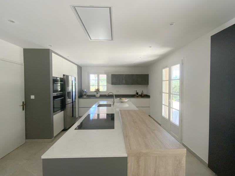 Maison - 170 m² - 7 pièces