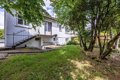 Maison - 107 m² - 5 pièces