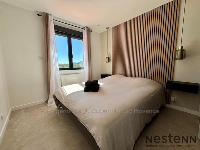 Propriété - 140 m² - 6 pièces