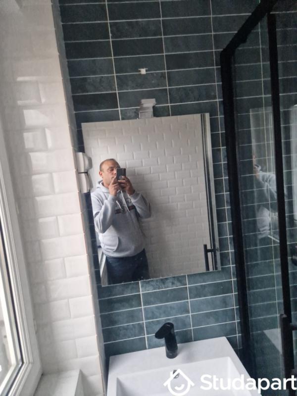 Chambre - 9 m² - 1 pièce