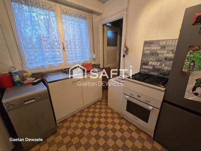 Maison - 61 m² - 5 pièces