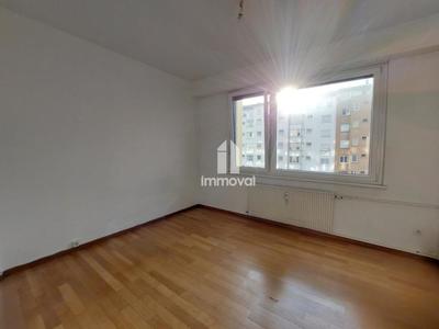 Appartement - 86 m² - 3 pièces