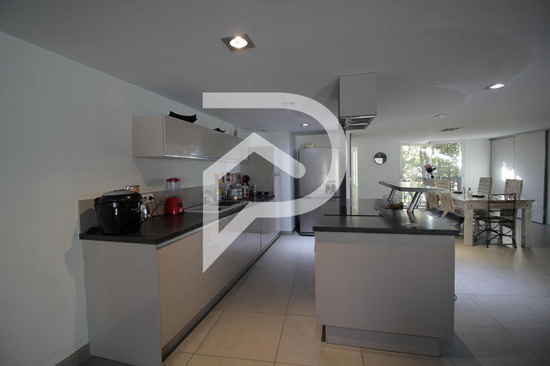 Appartement - 154 m² - 4 pièces