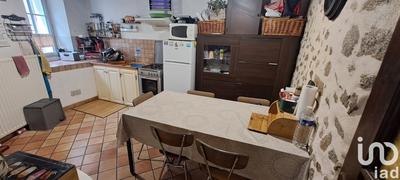 Maison - 64 m² - 4 pièces