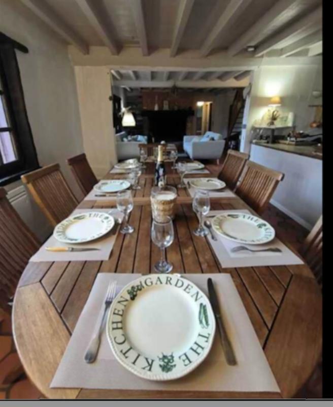 Chaumière - 190 m² - 11 pièces